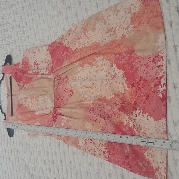 Beautiful pink/creme/peach Loft dress in excellent condition! - Picture 10 of 15